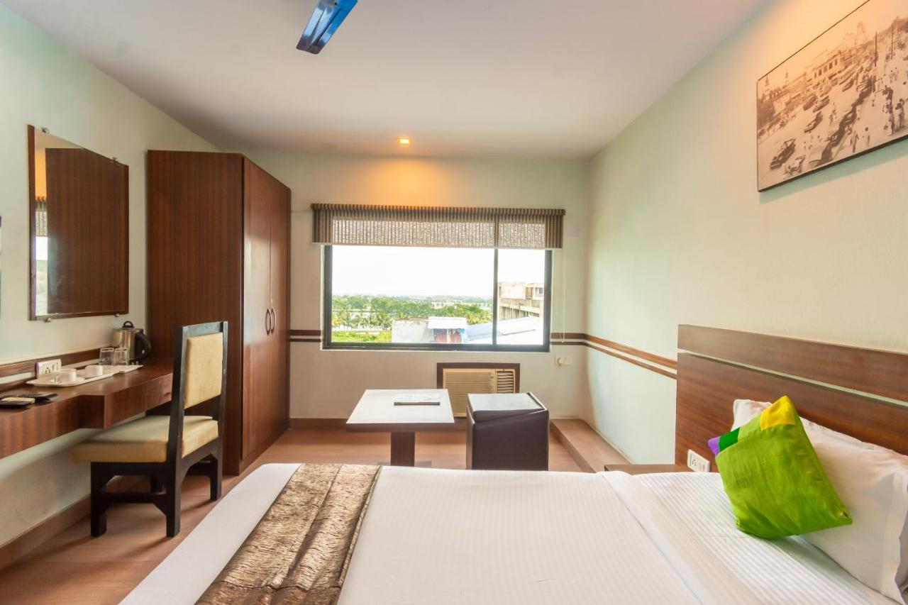 Opiam B&B A Business Hotel 콜카타 외부 사진